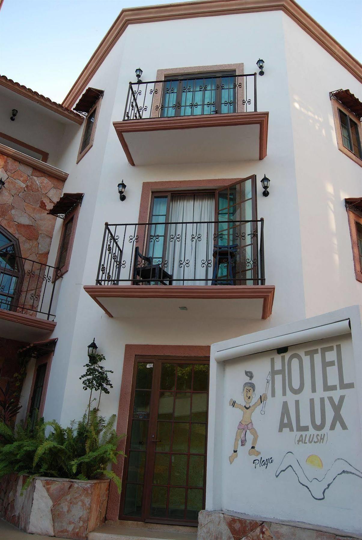 Hotel Alux Playa del Carmen Exterior foto